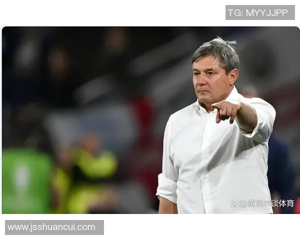 足球明星教练高清照片集锦展现他们的风采与魅力