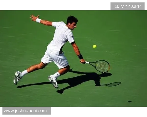 足球明星独特招牌动作集锦视频揭秘精彩瞬间与技巧分析